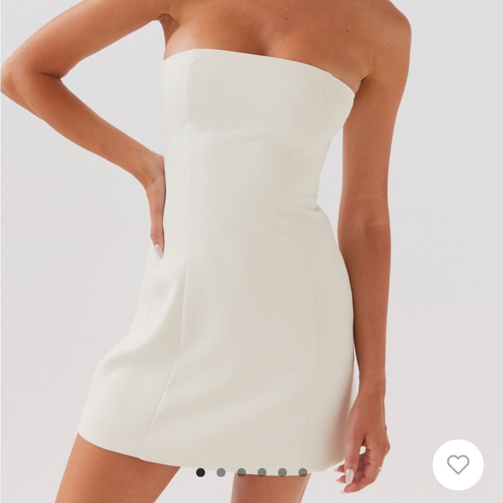 Elegant Strapless White Dress